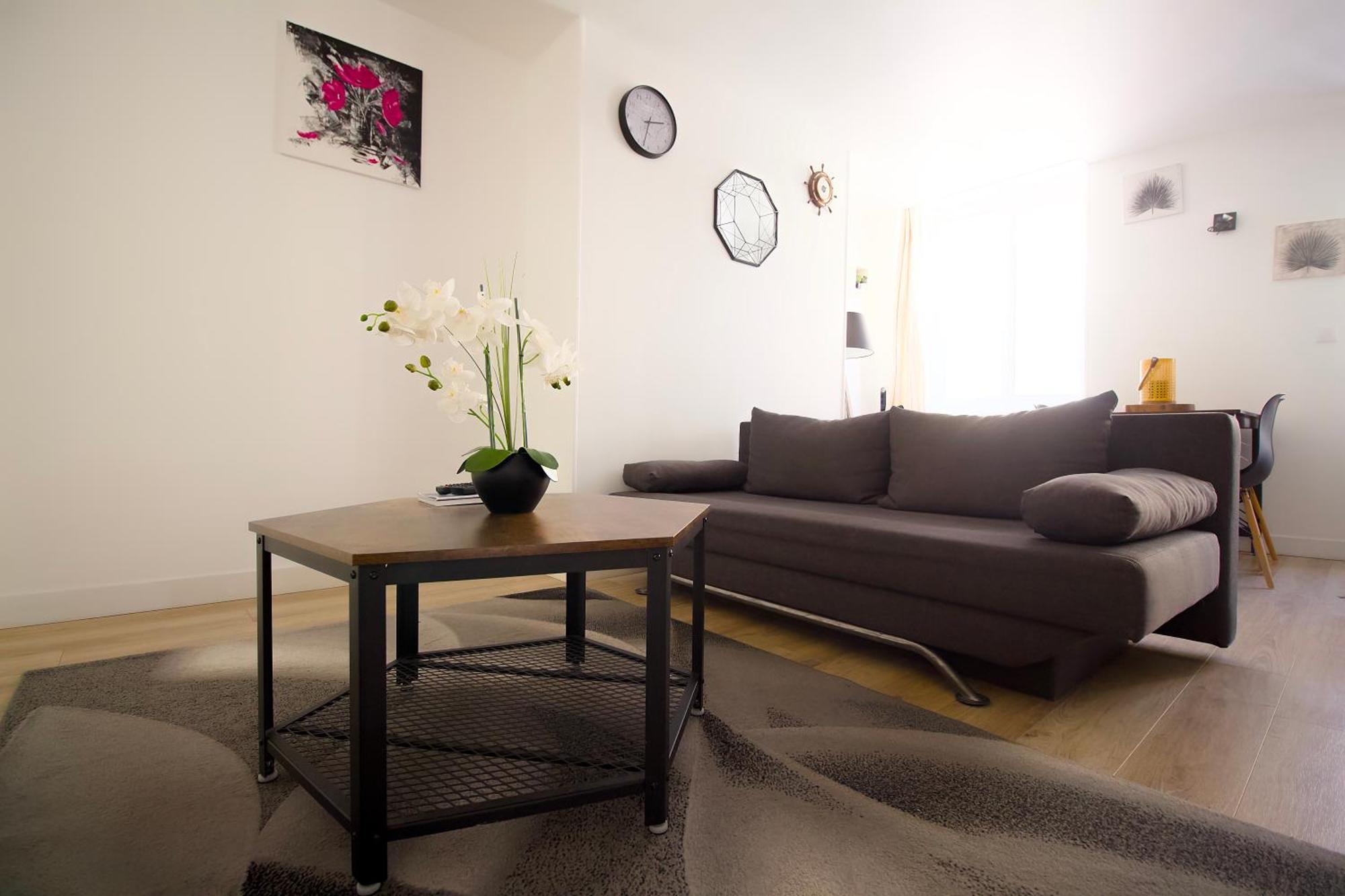 Triplex Lumineux A Cherbourg, Hyper Centre, 2 Pas Du Port & Vie Nocturne, Intendance Luxury Host Exteriör bild
